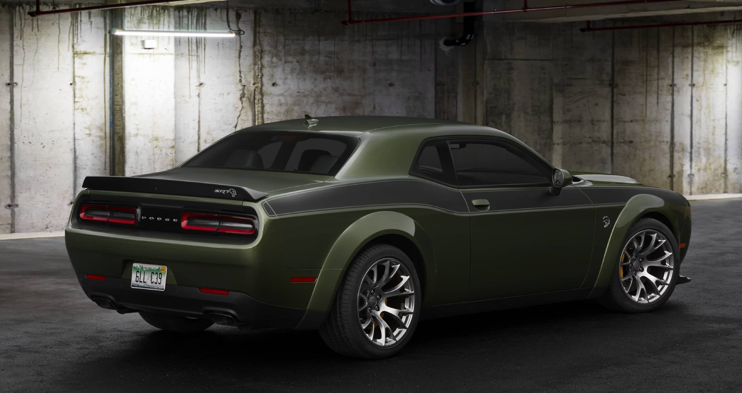 2022 Dodge Challenger image 02