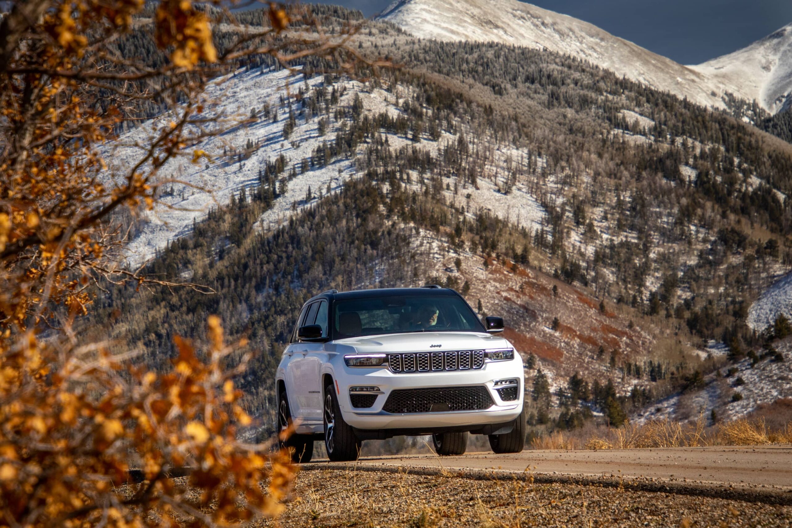 2020 Jeep Cherokee Altitude – Rugged Class